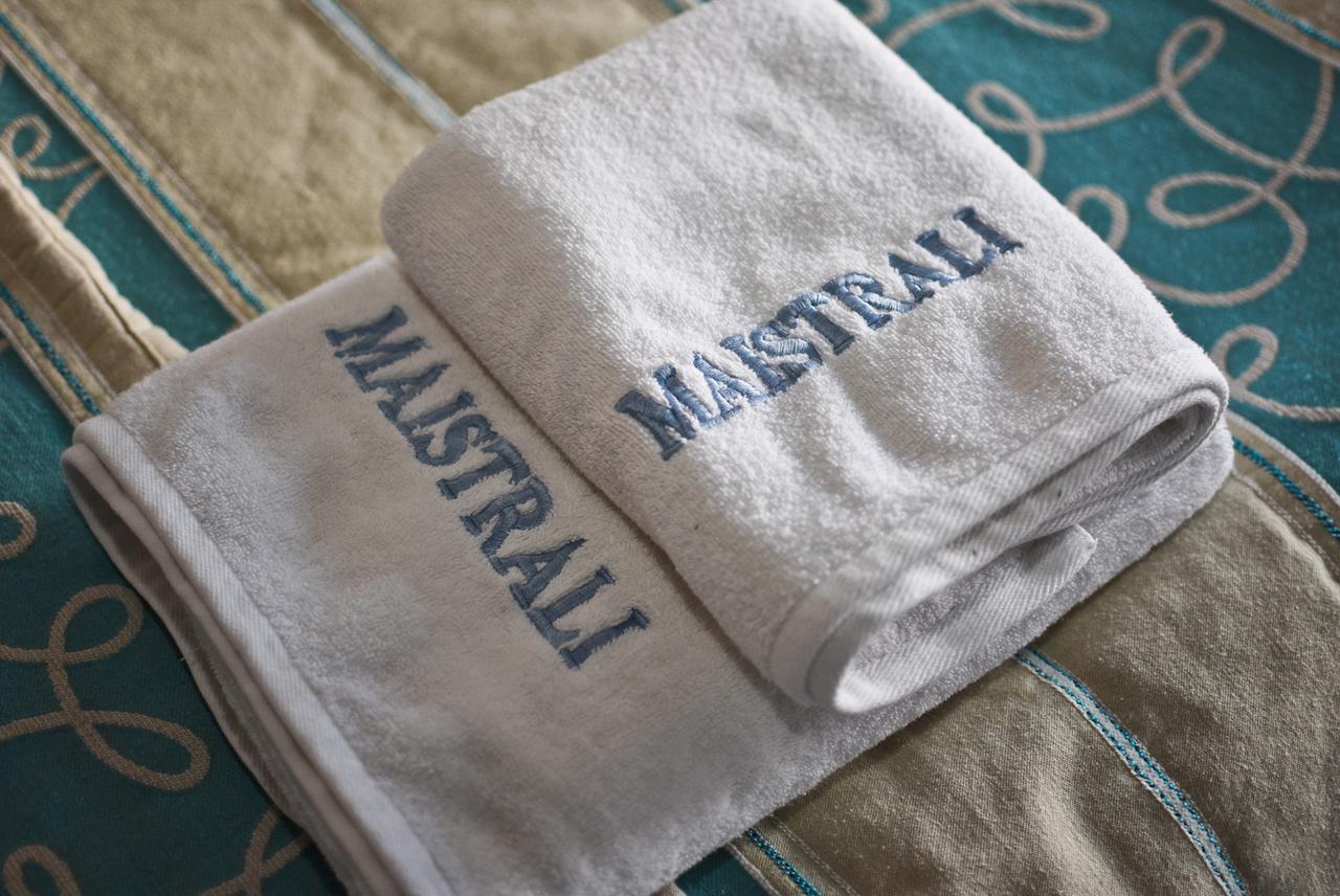 Maistrali Hotel アフィソス エクステリア 写真