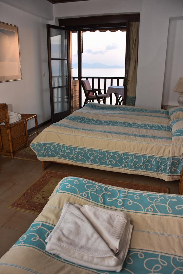 Maistrali Hotel アフィソス エクステリア 写真